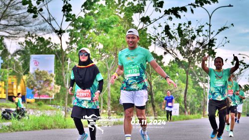 Race photo from Arutmin Borneo Run 2024