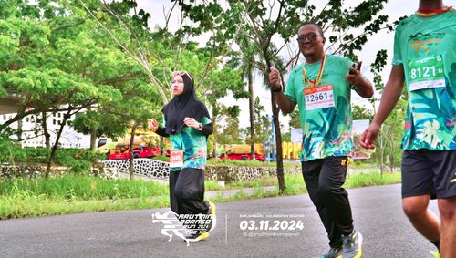 Race photo from Arutmin Borneo Run 2024