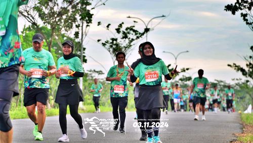 Race photo from Arutmin Borneo Run 2024