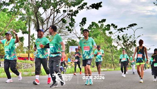 Race photo from Arutmin Borneo Run 2024