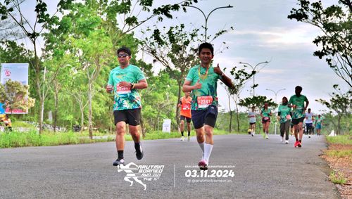 Race photo from Arutmin Borneo Run 2024