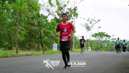 Race photo from Arutmin Borneo Run 2024