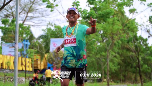 Race photo from Arutmin Borneo Run 2024