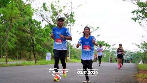 Race photo from Arutmin Borneo Run 2024
