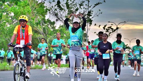 Race photo from Arutmin Borneo Run 2024