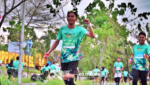 Race photo from Arutmin Borneo Run 2024
