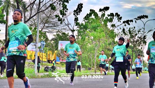 Race photo from Arutmin Borneo Run 2024