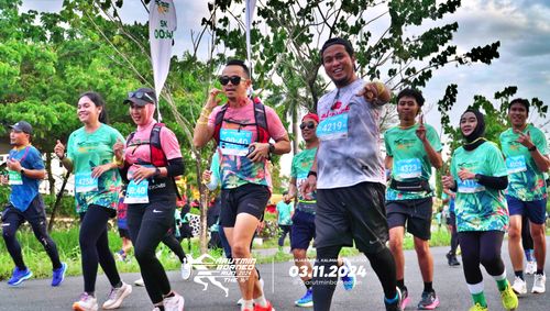 Race photo from Arutmin Borneo Run 2024
