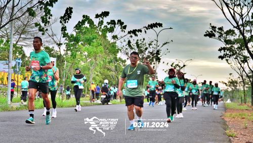 Race photo from Arutmin Borneo Run 2024