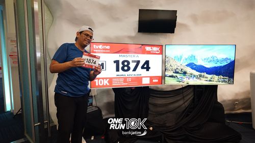 Race photo from ONE RUN 10 K