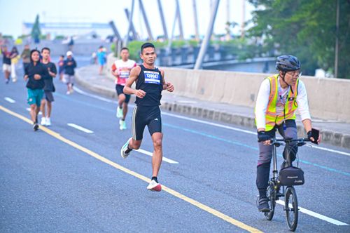Race photo from NOTARACE 2025