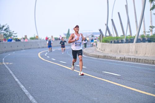 Race photo from NOTARACE 2025
