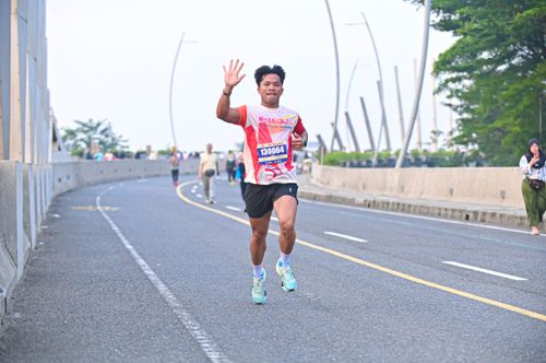 Race photo from NOTARACE 2025