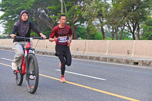 Race photo from NOTARACE 2025