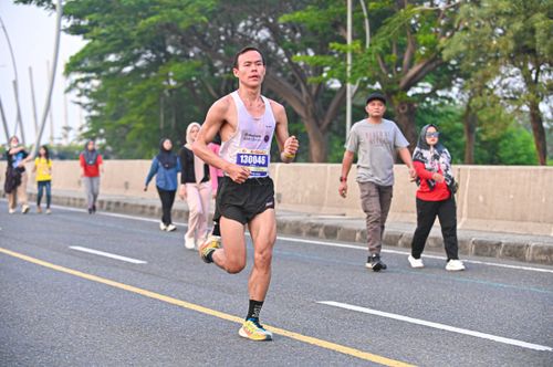 Race photo from NOTARACE 2025