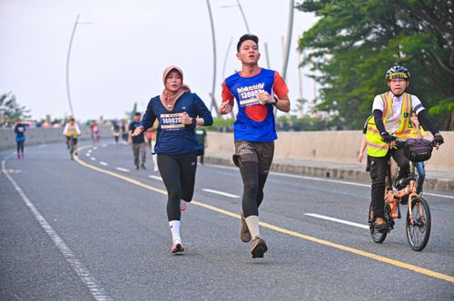 Race photo from NOTARACE 2025