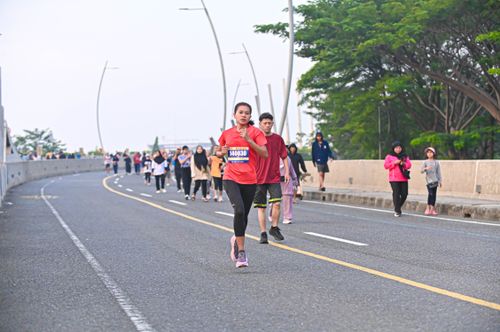 Race photo from NOTARACE 2025