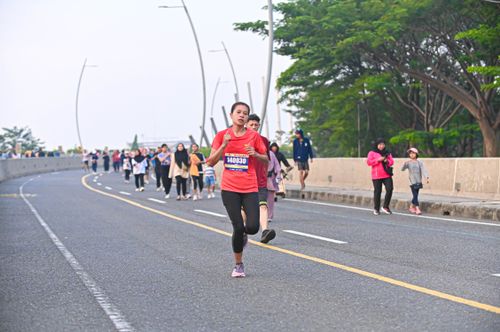 Race photo from NOTARACE 2025