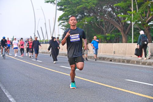 Race photo from NOTARACE 2025