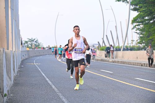 Race photo from NOTARACE 2025