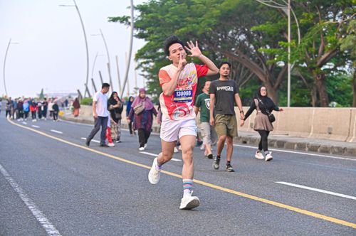 Race photo from NOTARACE 2025