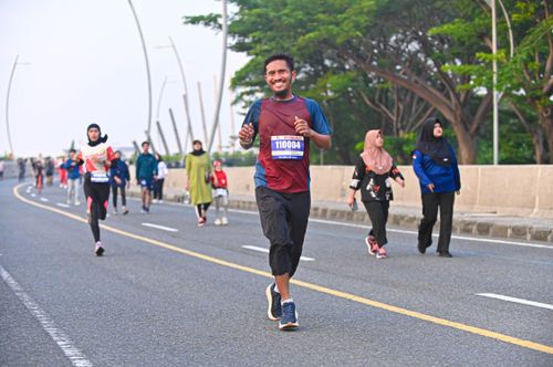 Race photo from NOTARACE 2025