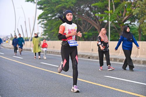 Race photo from NOTARACE 2025
