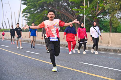 Race photo from NOTARACE 2025