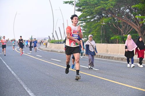 Race photo from NOTARACE 2025