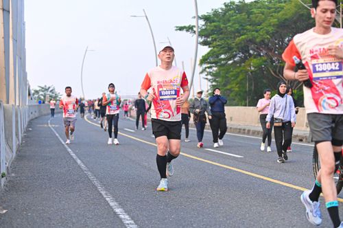 Race photo from NOTARACE 2025