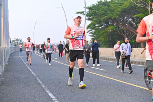 Race photo from NOTARACE 2025