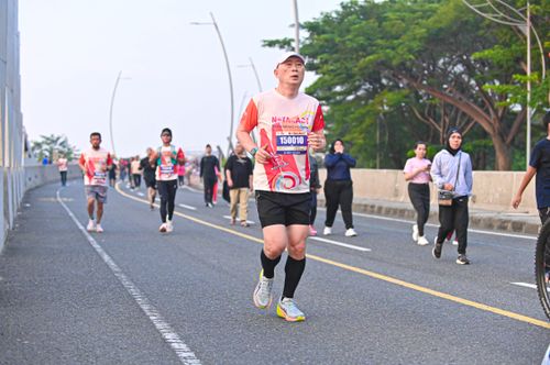 Race photo from NOTARACE 2025