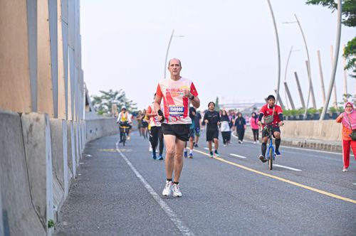 Race photo from NOTARACE 2025