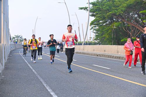 Race photo from NOTARACE 2025
