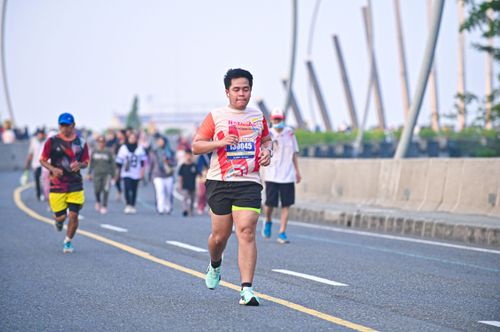 Race photo from NOTARACE 2025