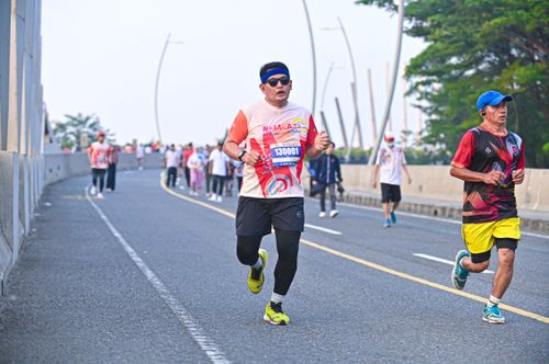 Race photo from NOTARACE 2025