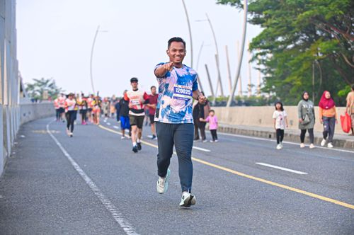 Race photo from NOTARACE 2025