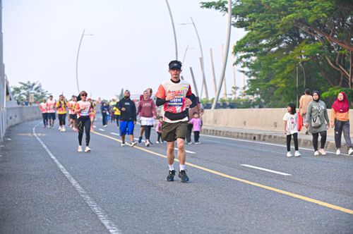 Race photo from NOTARACE 2025
