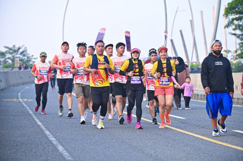 Race photo from NOTARACE 2025