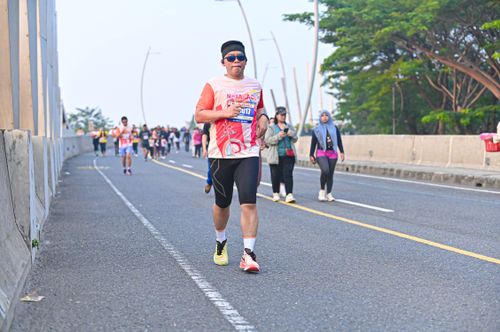 Race photo from NOTARACE 2025