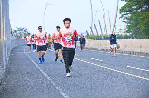 Race photo from NOTARACE 2025