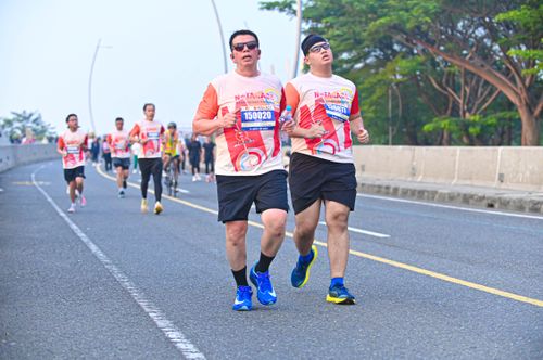Race photo from NOTARACE 2025