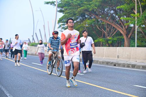 Race photo from NOTARACE 2025