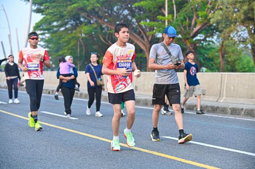 Race photo from NOTARACE 2025