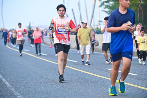 Race photo from NOTARACE 2025