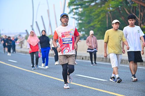 Race photo from NOTARACE 2025