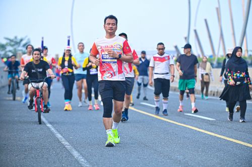 Race photo from NOTARACE 2025