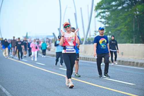 Race photo from NOTARACE 2025