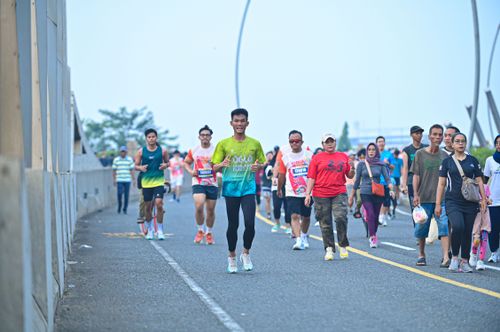 Race photo from NOTARACE 2025