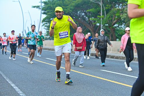 Race photo from NOTARACE 2025